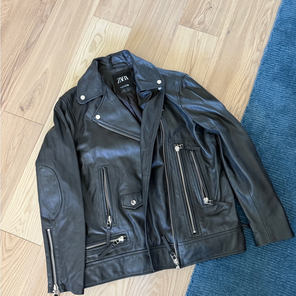 Zara Sleek Black Biker Jacket